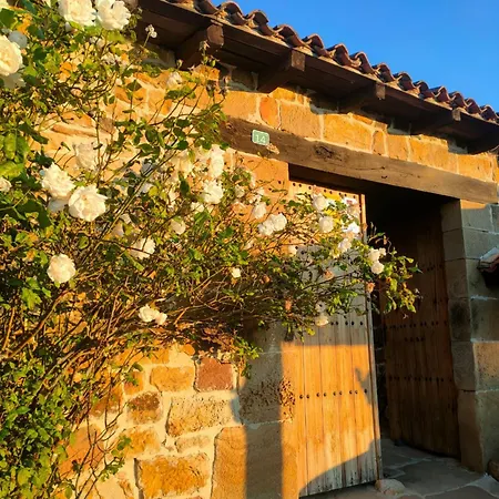 La Ermita * Navamuel